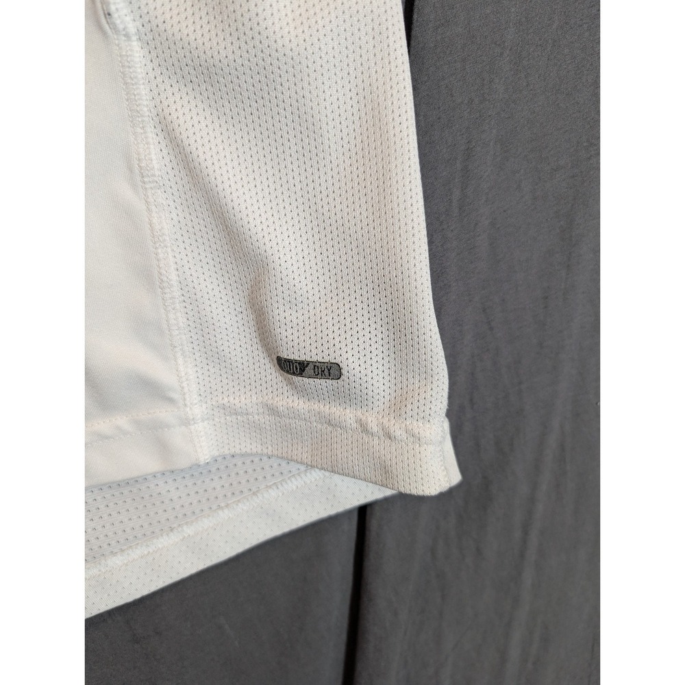 Champion Size Large Short Sleeve White Sports‎ Shirt - Picture 4 of 12